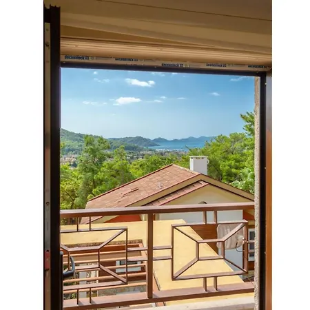 Pine 1 Villa *